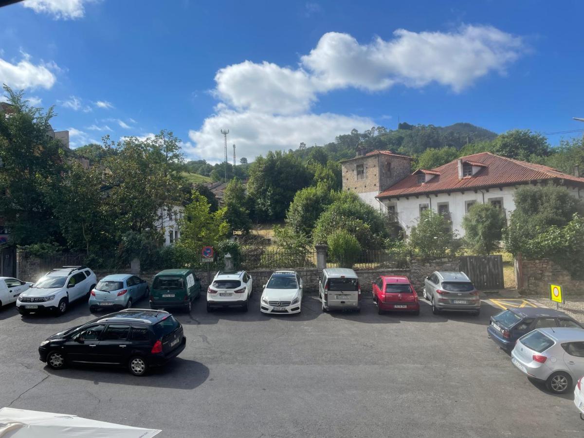 La Plaza De Cangas Apartamento Turistico Onís Екстериор снимка