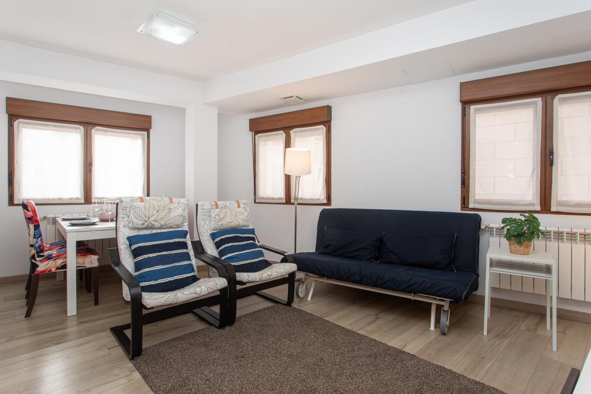 La Plaza De Cangas Apartamento Turistico Onís Екстериор снимка